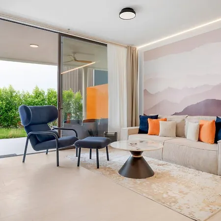 Luxury 2bed Con Jardin Y Jacuzzi Higueron 아파트