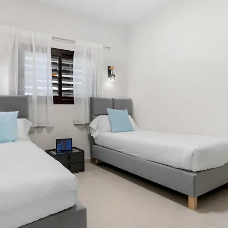 Luxury 2bed Con Jardin Y Jacuzzi Higueron 아파트